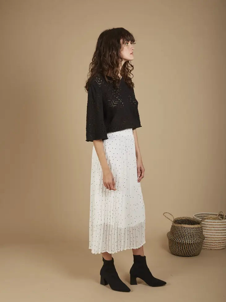White pleated ankle length skirt